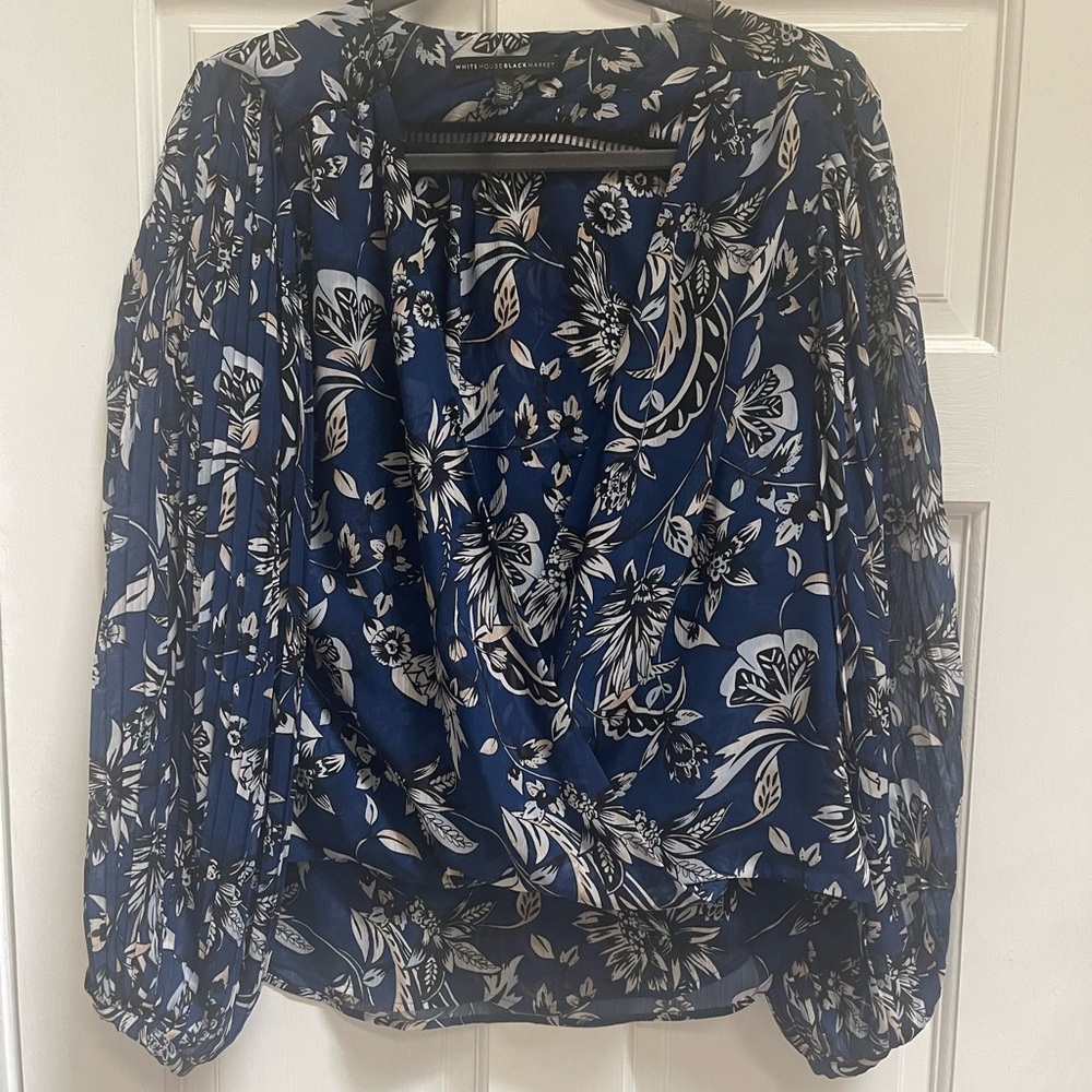 White House Black Market Blue Ruched Long Sleeve Blouse